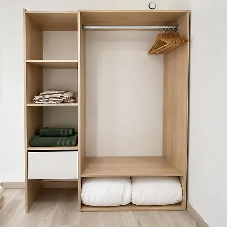 La Feniere D'ernest Apartamento